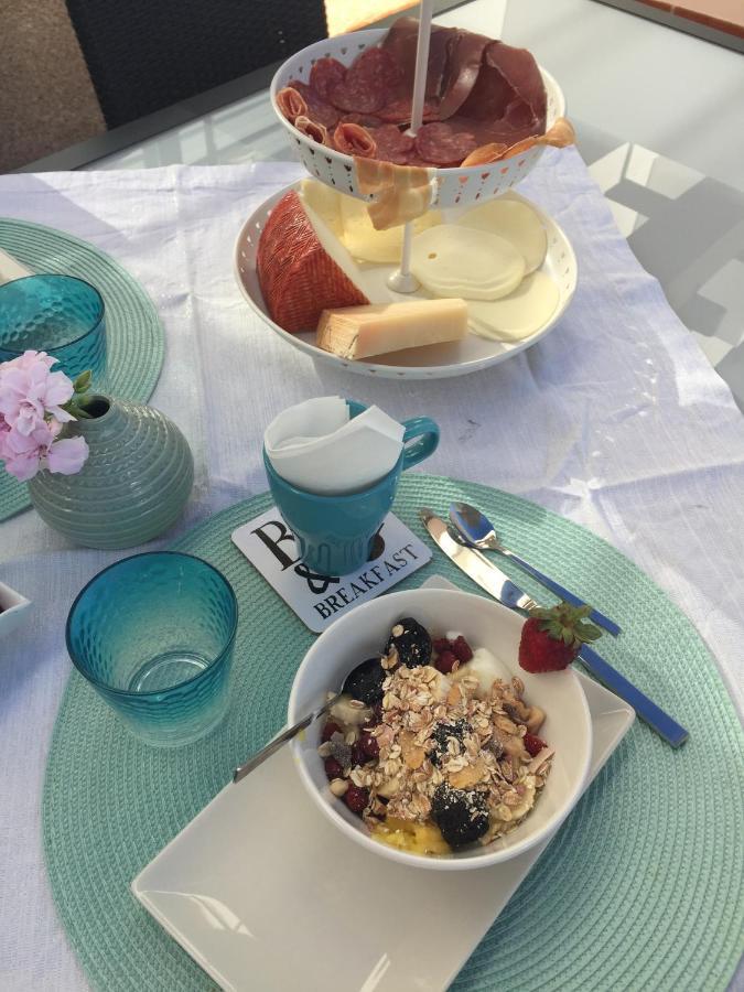 B&B Casa Louisa, Torre Del Mar- Valleniza Velez Malaga Pokoj fotografie